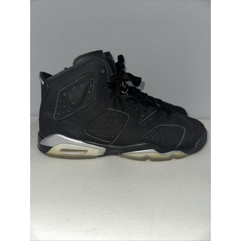 Air Jordan 6 Retro GS Chrome Sneaker DX2835 001 Size 7Y
